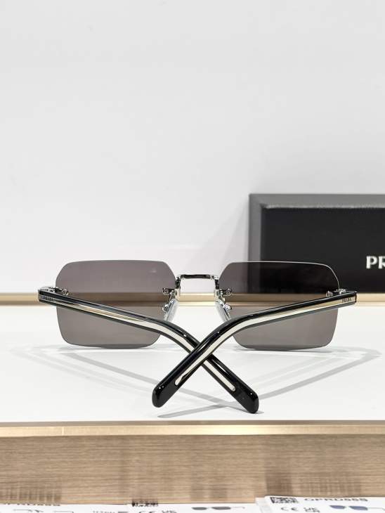 Picture of Prada Sunglasses _SKUfw77367084fw